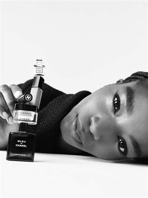 chanel customer service live chat
